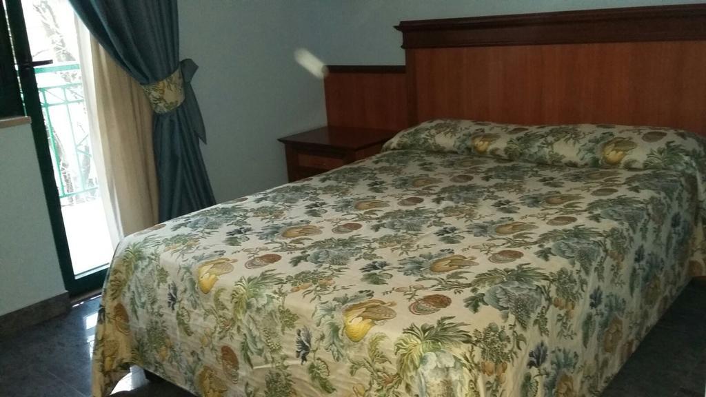 Hotel Malaga Avellino Buitenkant foto