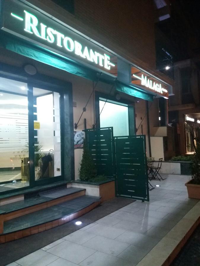 Hotel Malaga Avellino Buitenkant foto